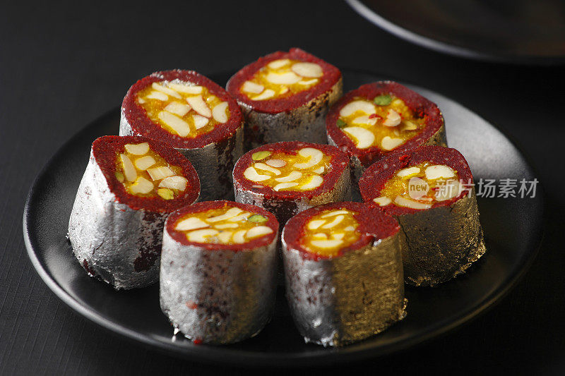 Kaju Pista roll